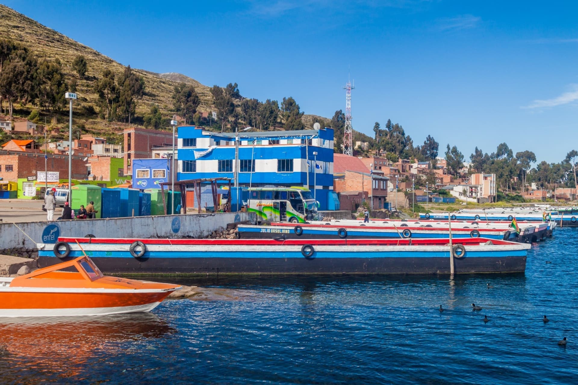 Estrecho de Tiquina